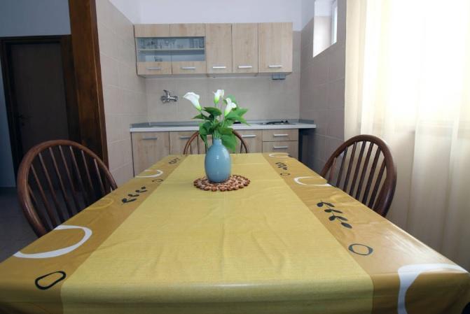 Waterfront Apartments Тисно Екстериор снимка