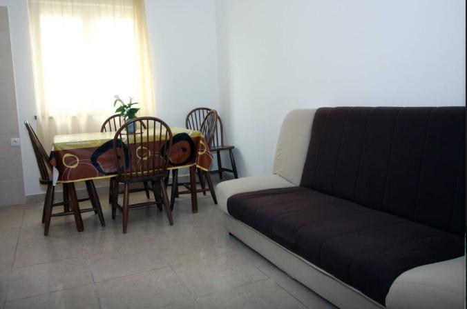 Waterfront Apartments Тисно Екстериор снимка